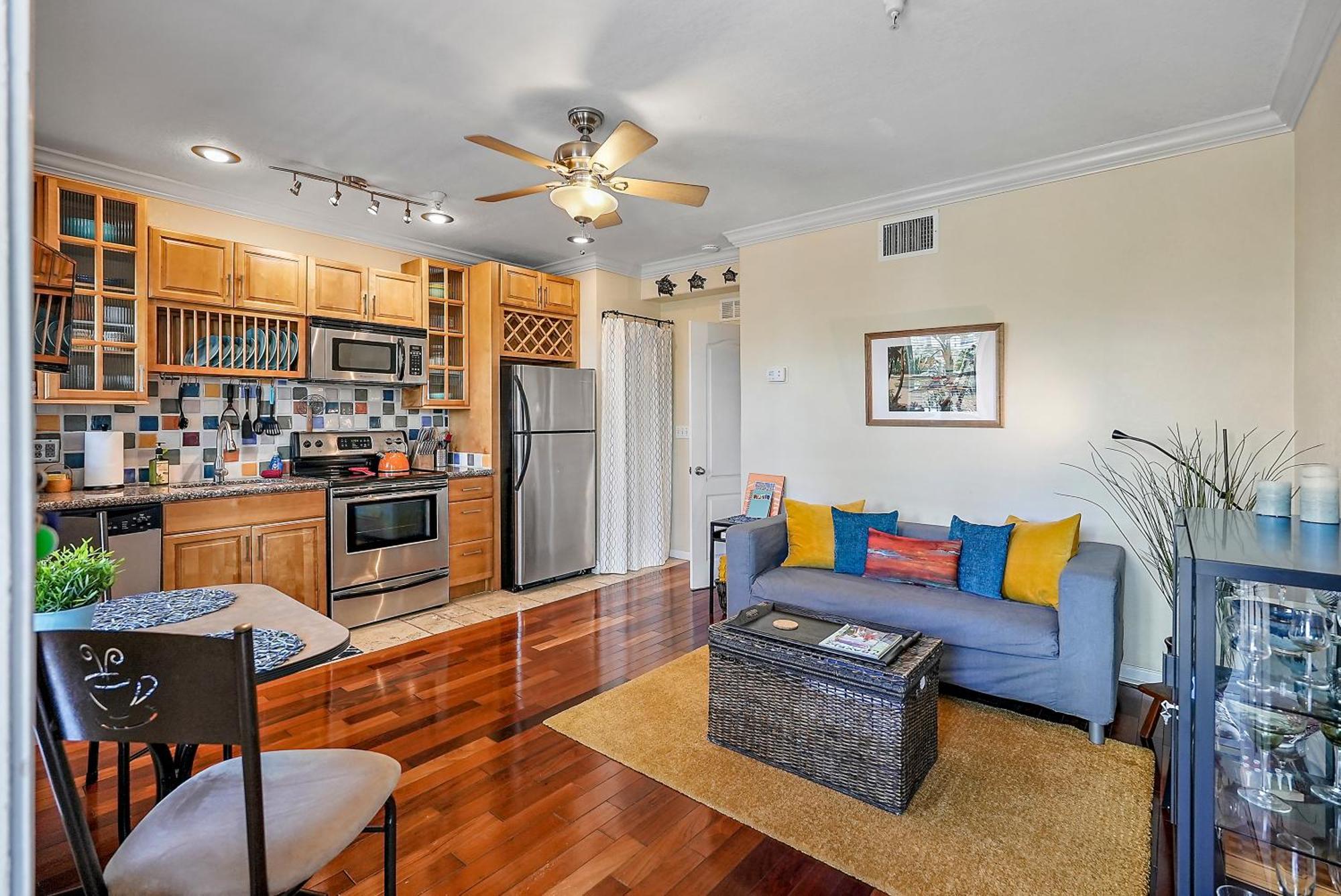 Вилла Wine-Dine-Sunshine Cozy Flat In The Heart Of Dtsp Сент-Питерсберг Экстерьер фото