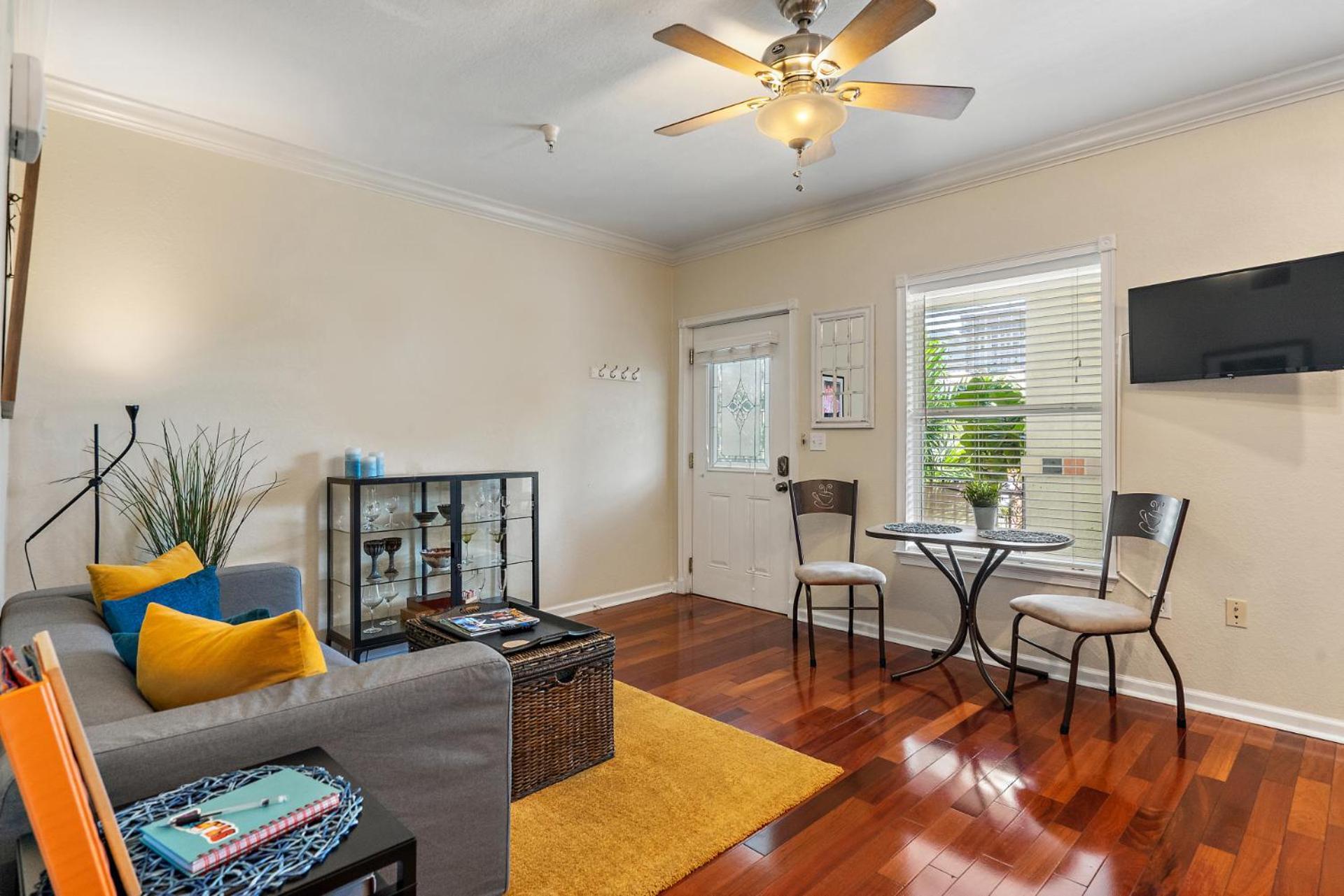 Вилла Wine-Dine-Sunshine Cozy Flat In The Heart Of Dtsp Сент-Питерсберг Экстерьер фото